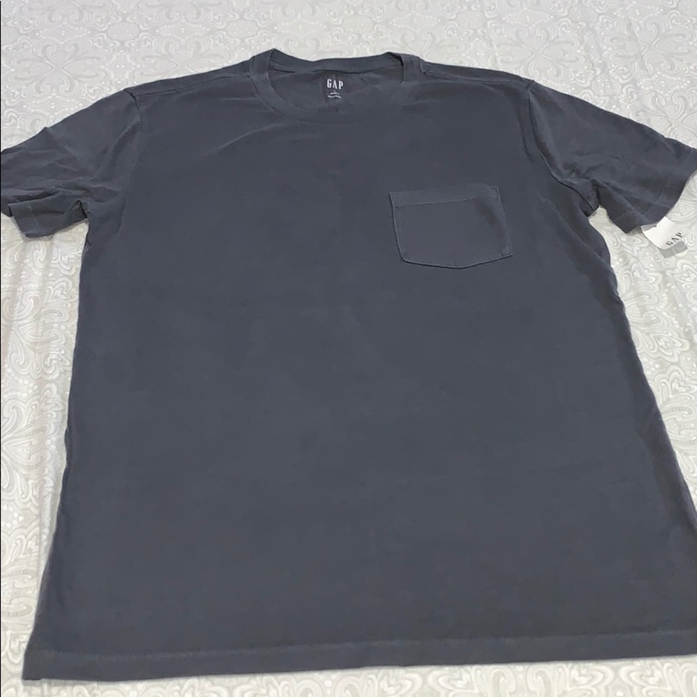 Gap t-shirts